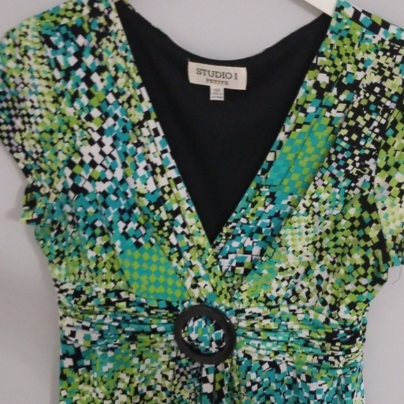 Green midi dress, size 12P - Picture 3 of 3